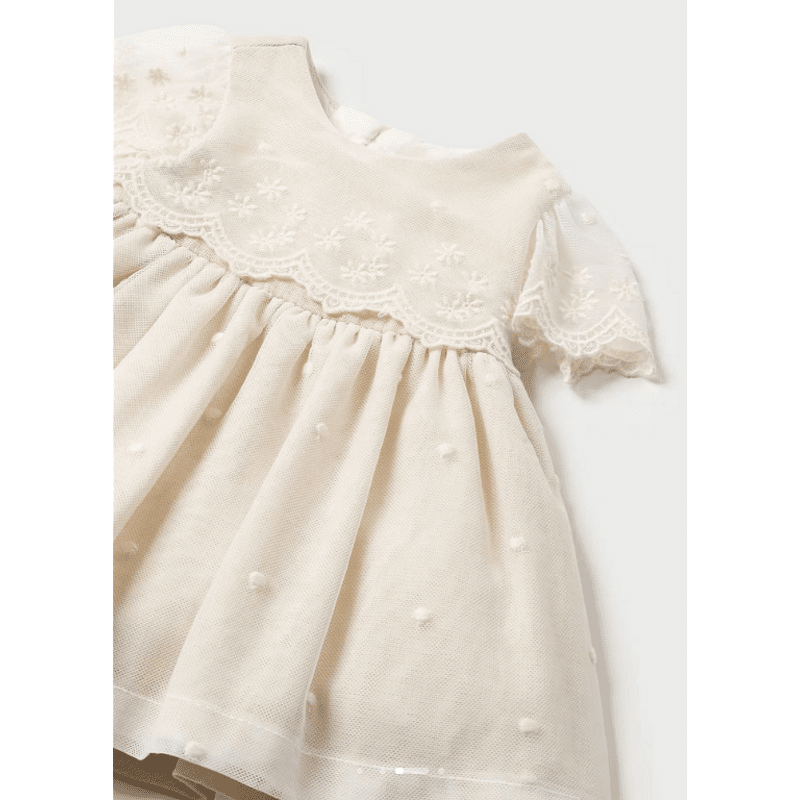 Рокля От Тюл С Бродерия И Гащички За Новородено 24 01826 054 Mayoral