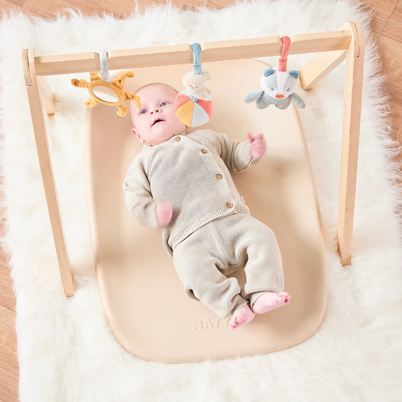 Подложка За Повиване Softy 70x50 См. Beige Nattou