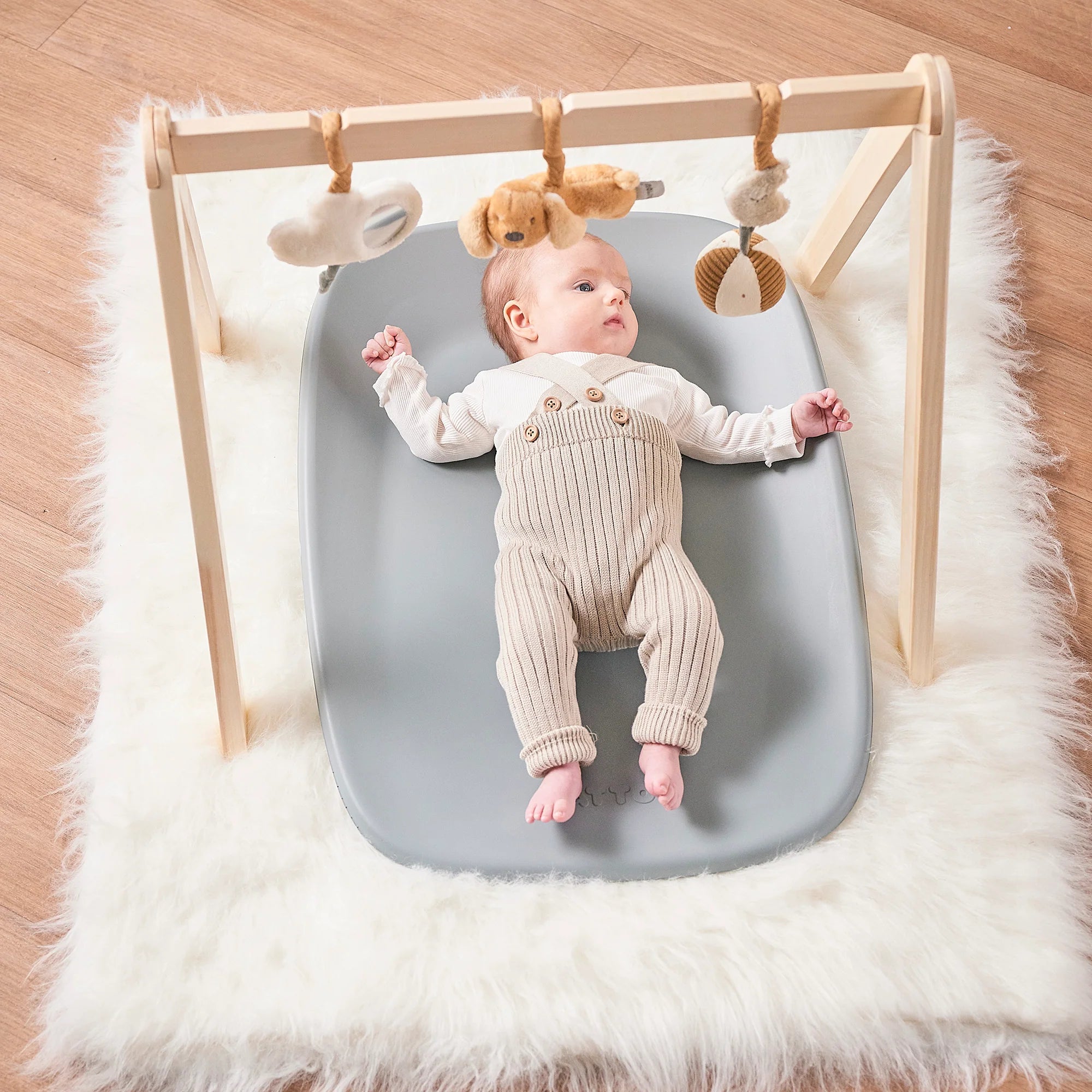 Подложка За Повиване Softy 70x50 См. Grey Nattou