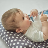 Чесалка За Зъби Залъгалка 2м+ Powder Blue Nuvita