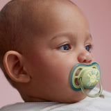 Комплект За Бебе Шише Natural Response 125 Мл 0м+ И Залъгалка 0 6м Philips Avent