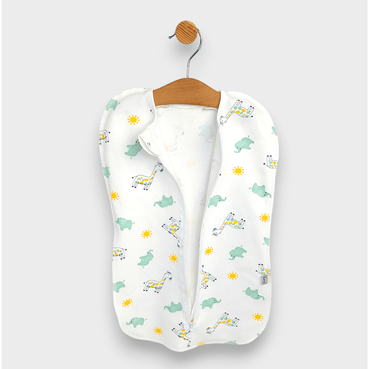 Scutec antistres de ploaie cu fermoar + pălărie girafă și elefant