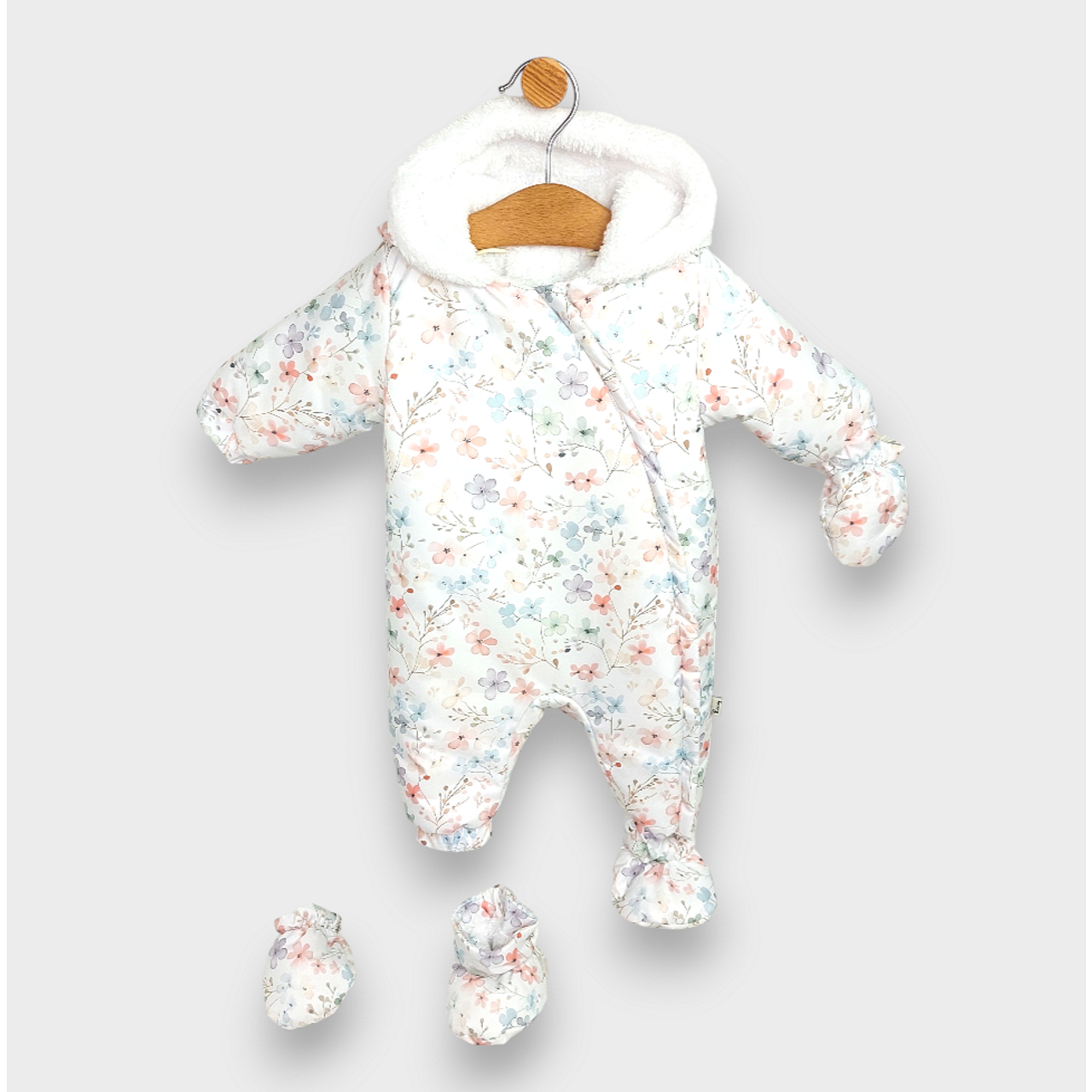 Бебешки Космонавт Flowers 56 86 См. Бял Rainy