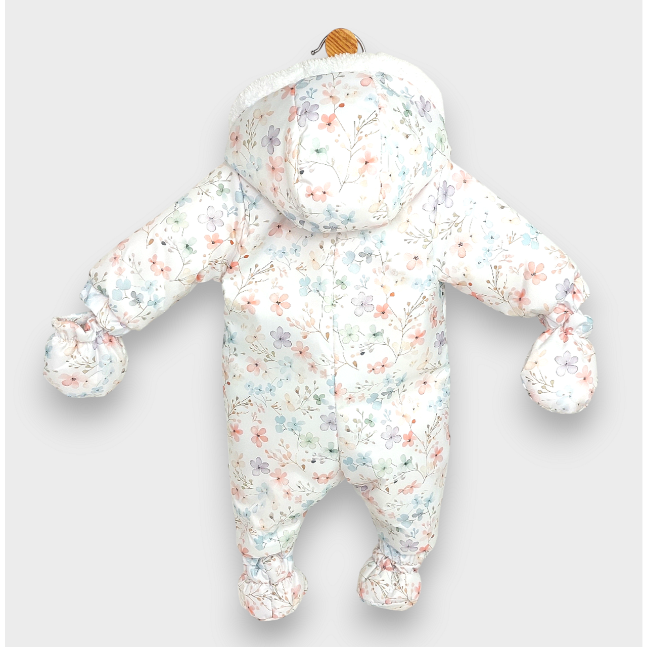 Бебешки Космонавт Flowers 56 86 См. Бял Rainy