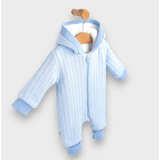Salopetă tricotată Rainy Baby cu fermoar și glugă 56 - 80 cm. Albastră