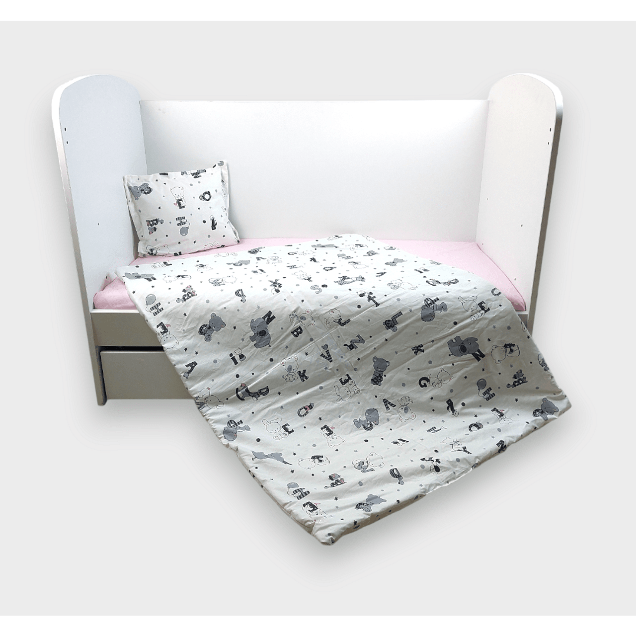 Бебешки Спален Комплект 3 Части 65х110 См. Мече С Букви Сив Rainy