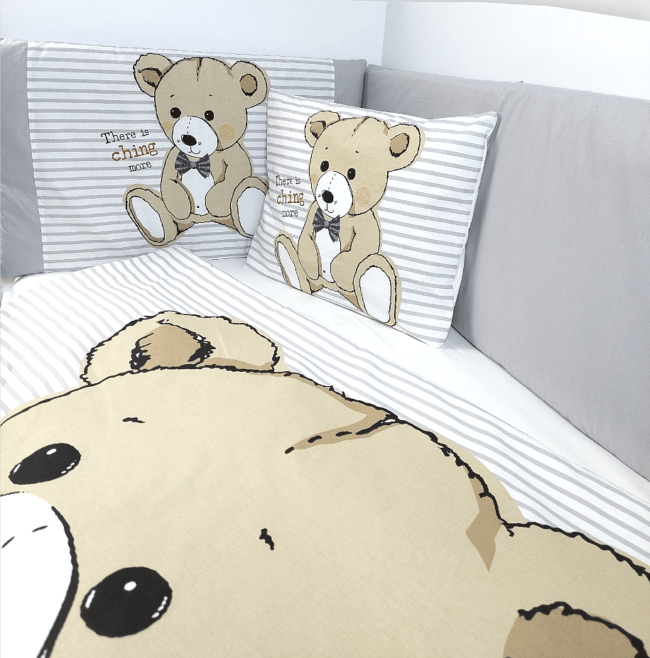 Rainy Бебешки Спален Комплект 6 Части 65Х110 См. Мече С Папионка