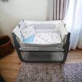 Set de lenjerie de pat Rainy pentru pătuț mic cu zebre albastre și elefanți