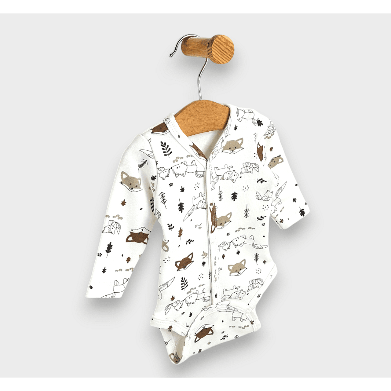 Body pentru bebeluși cu mâneci lungi și închidere frontală, model Rainy Baby, 48 - 68 cm. Vulpi