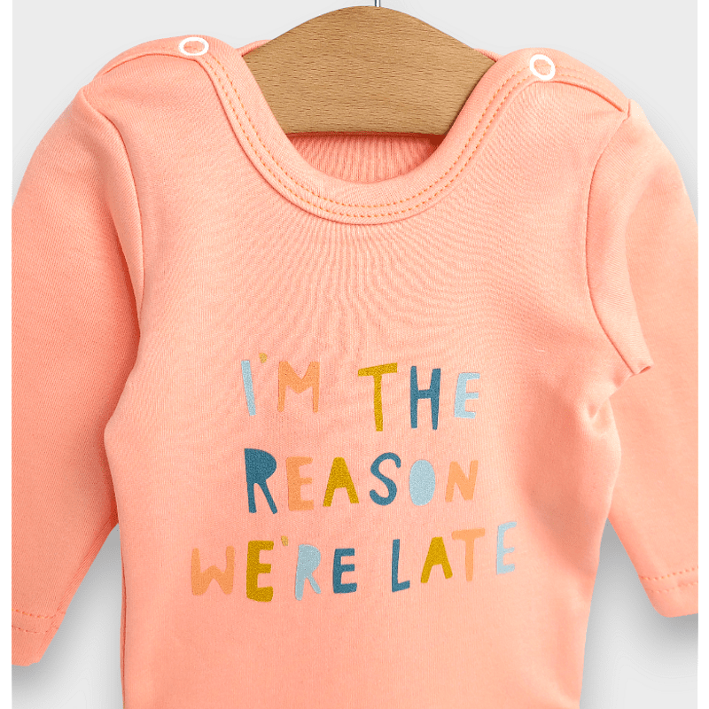 Body pentru bebeluși cu mâneci lungi, model „I'M The Reason”, culoare piersică, 56-80 cm