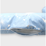 Pernă de maternitate și alăptare Rainy în formă de „C” păpădii albastre