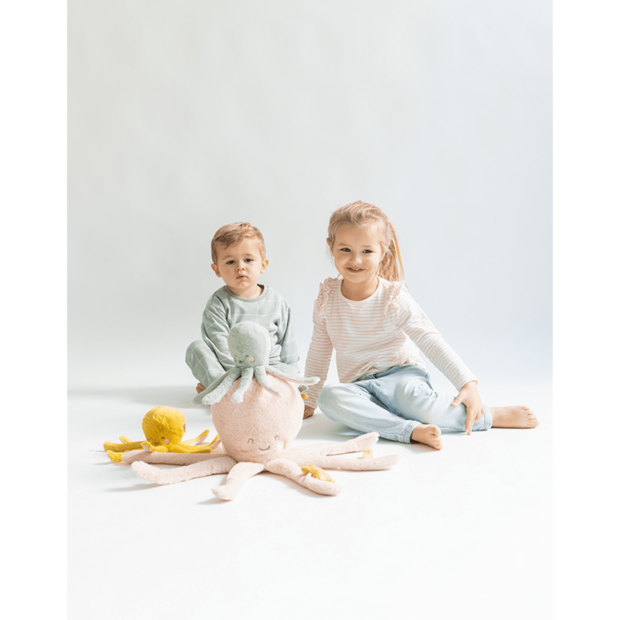 Бебешка Играчка Ocean Life Hunter Mint Saro Baby