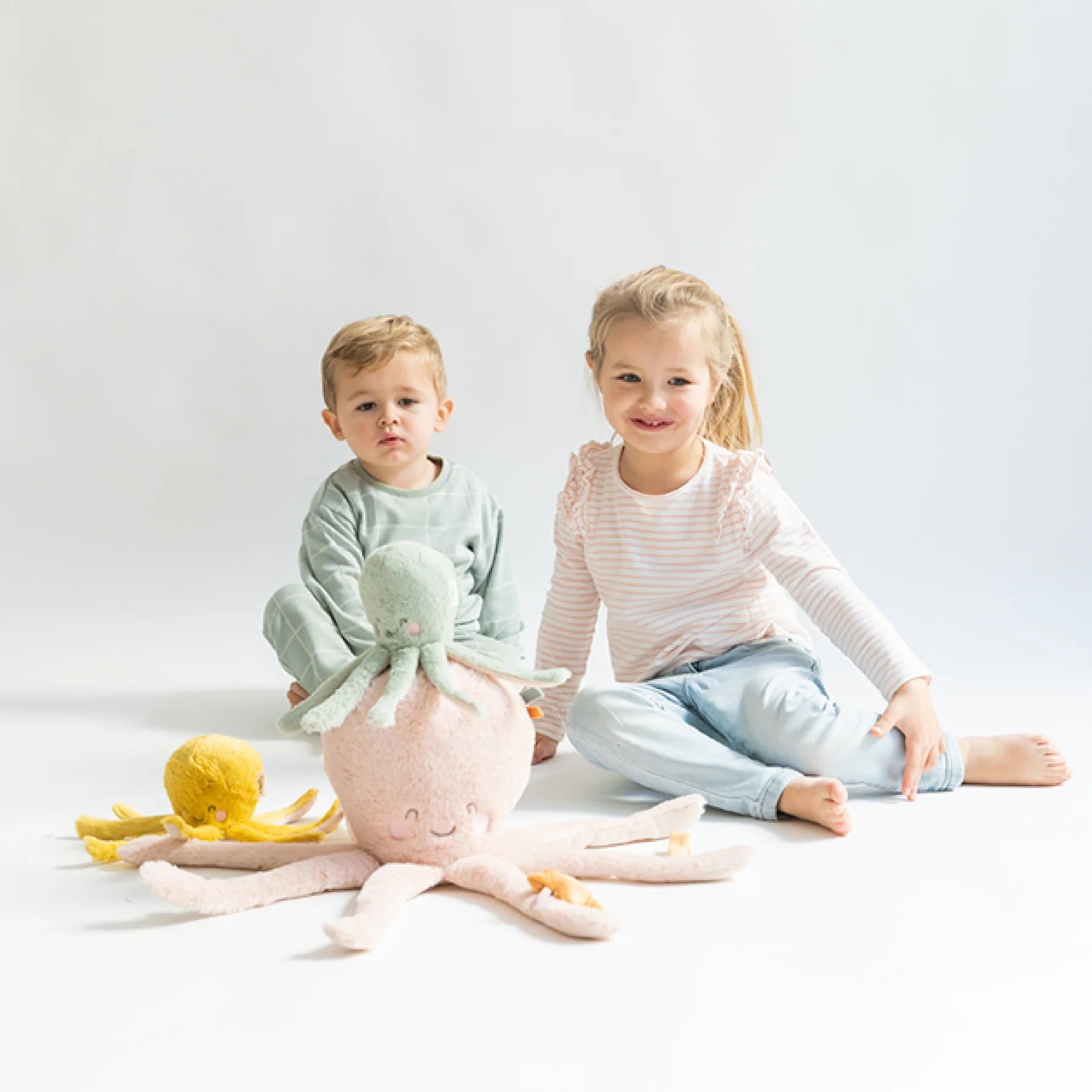 Бебешка Играчка Ocean Life Mustard Saro Baby