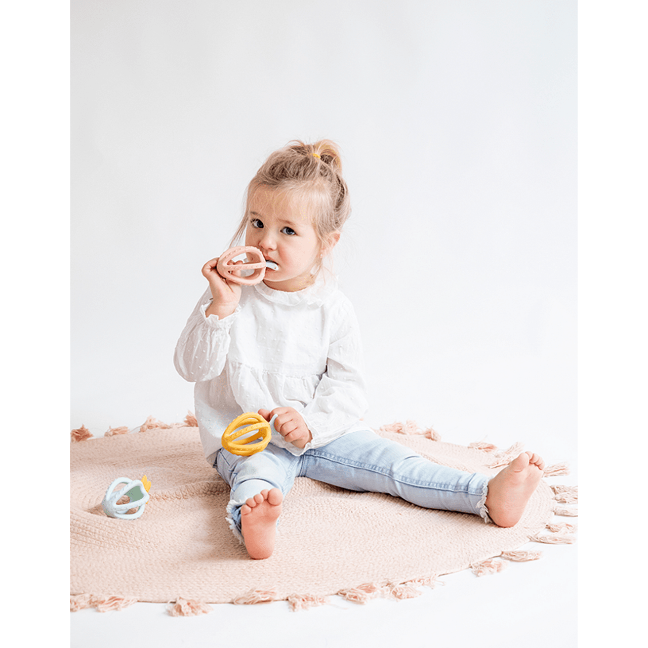 Бебешка Силиконова Гризалка Fresh Fruit Mustard Saro Baby