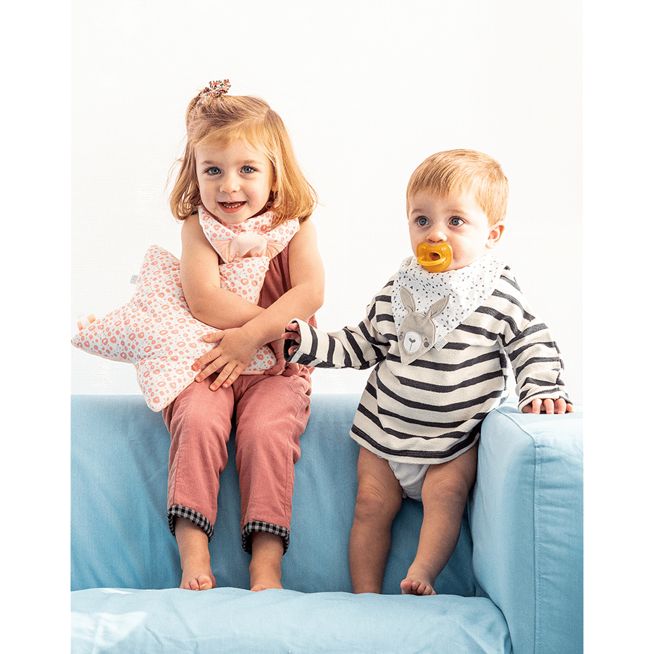 Бебешки Лигавник Бандана Wild Colors Gray Saro Baby
