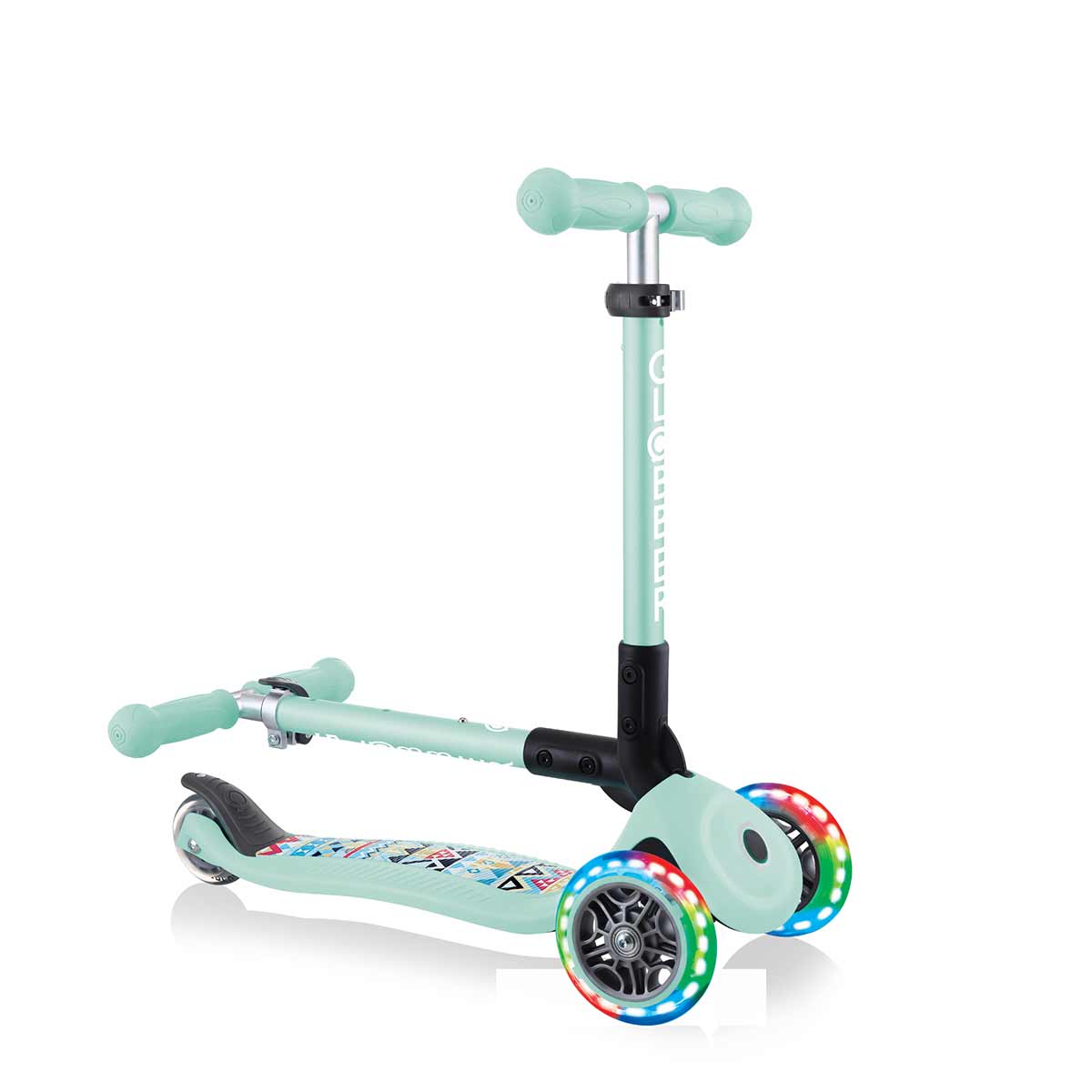 Сгъваема Тротинетка Със Светещи Колела Globber Junior Fantasy Lights Ментово Зелена --- BebeMama