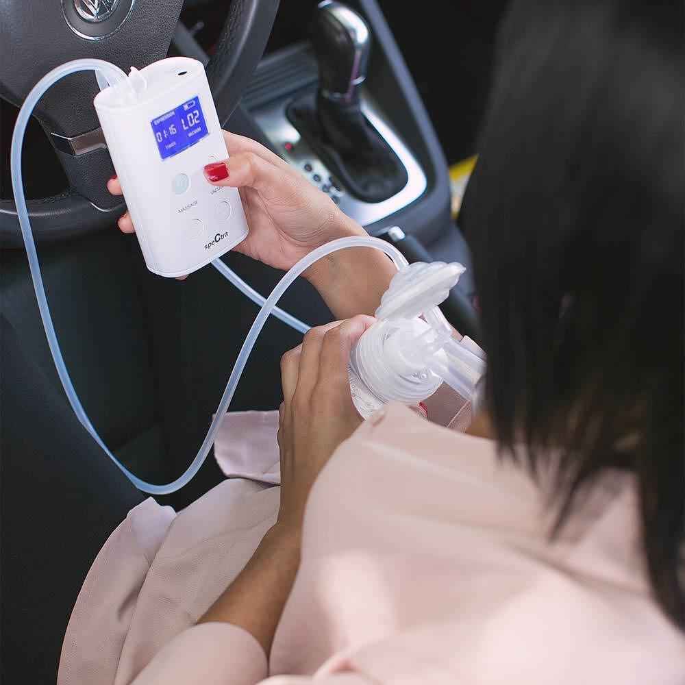 Spectra 9 Plus hordozható dupla elektromos mellszívó akkumulátorral