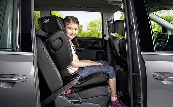 Столче За Кола Kidfix M I Size Britax Romer