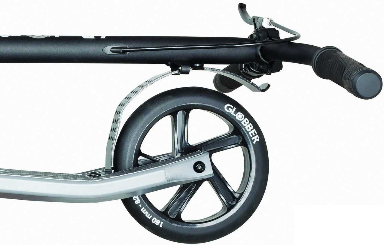 Тротинетка One K180 За Възрастни - Черна --- BebeMama