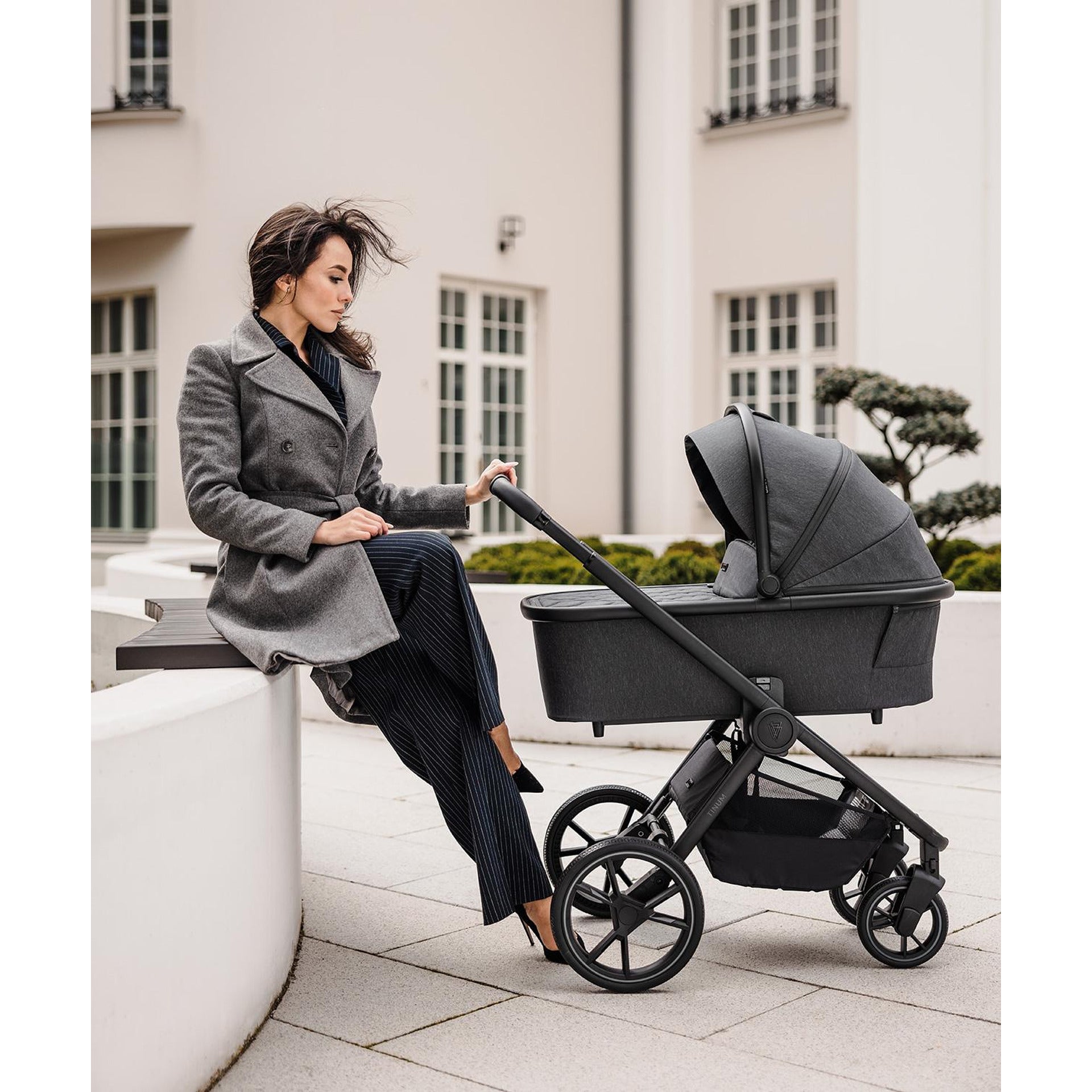 Комбинирана Количка 2 В 1 Tinum Edge Charcoal Venicci