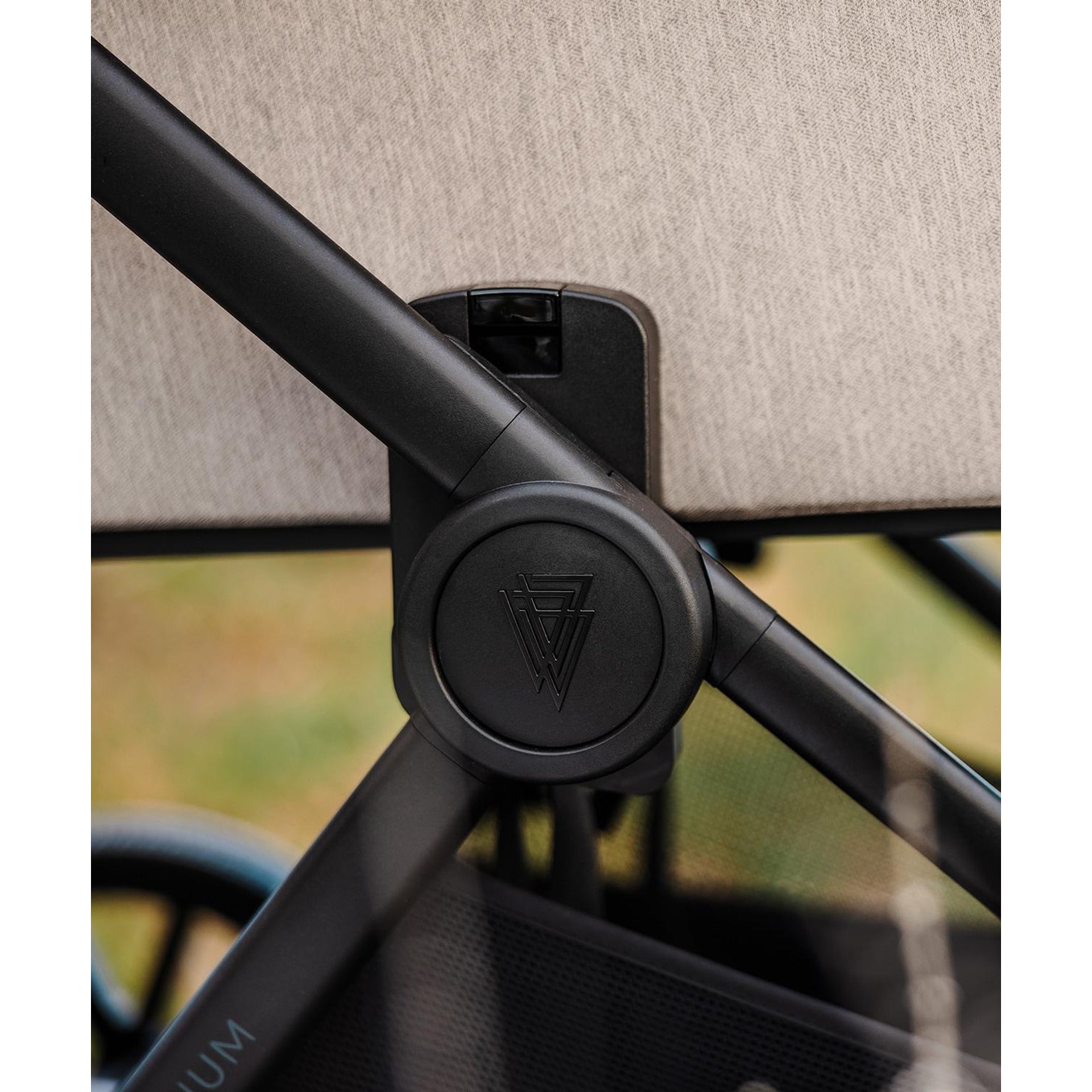Комбинирана Количка 2 В 1 Tinum Edge Dust Venicci