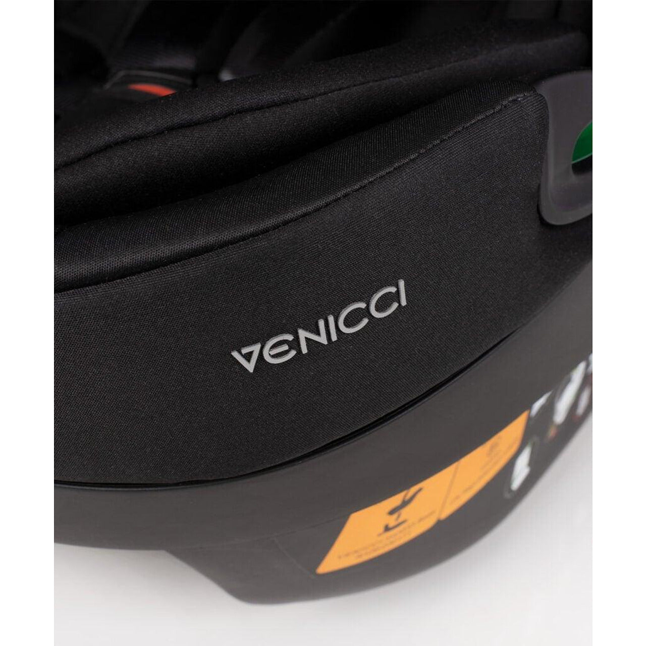 Стол За Кола Engo I Size С База (0 13 Кг.) Black И Адаптори Tinum Edge Venicci