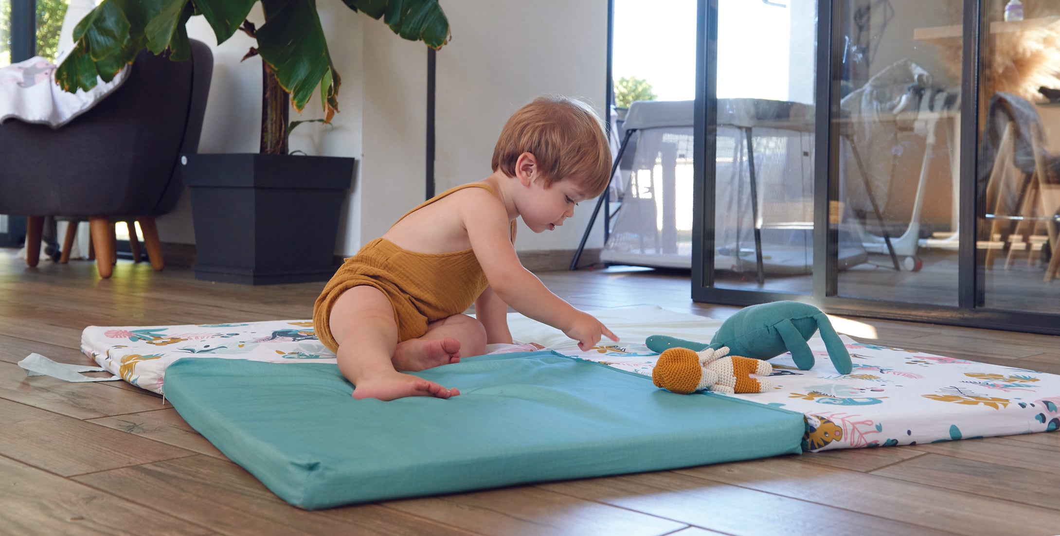 Интелигентна Постелка 3В1-Постелка За Игра Подвижен Матрак И Барбарон Jungle Tineo --- BebeMama