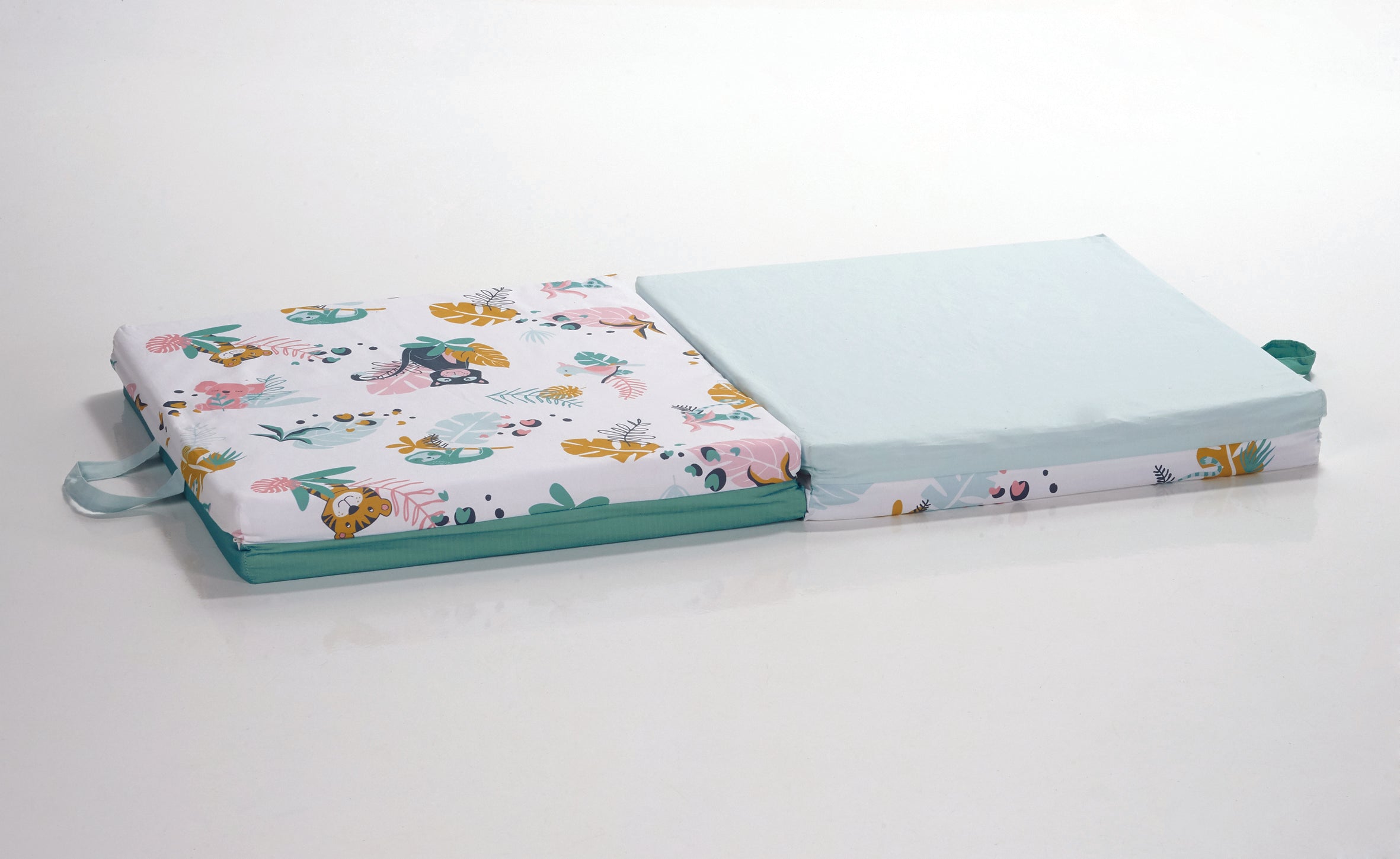 Интелигентна Постелка 3В1-Постелка За Игра Подвижен Матрак И Барбарон Jungle Tineo --- BebeMama