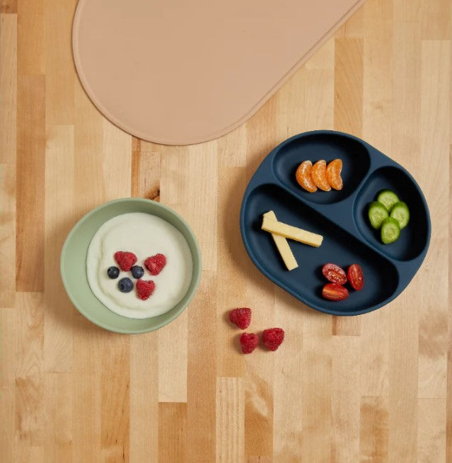 Комплект Силиконова Купа С Вакуум И Лъжичка Mint Vital Baby --- BebeMama