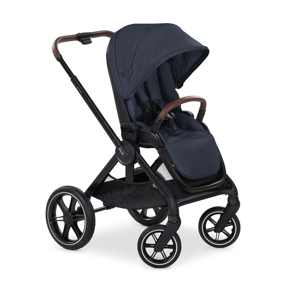 Количка Walk N Care Dark Navy Син - Комбинирани Колички - Hauck - BebeMama
