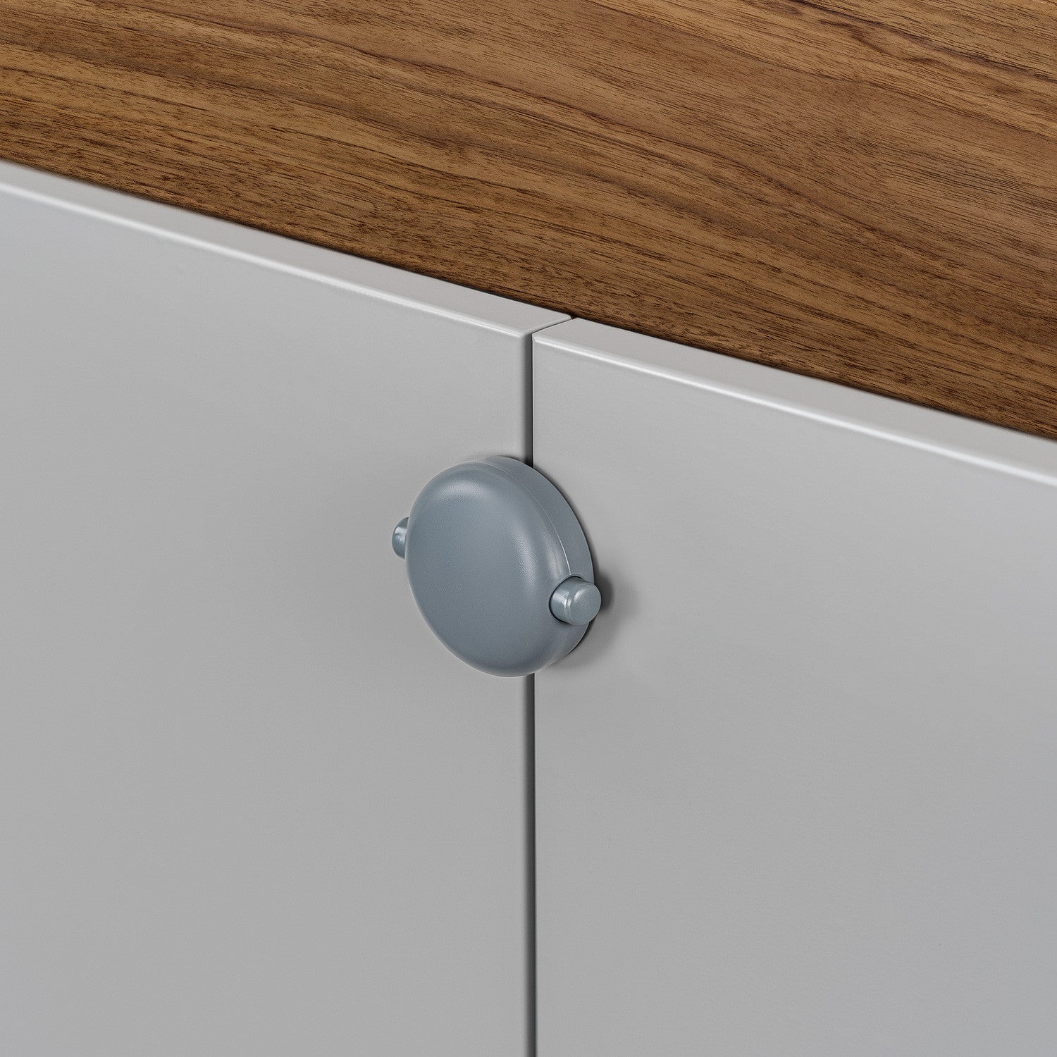 Обезопасителна Закопчалка За Двойни Врати Reer 71081 --- BebeMama