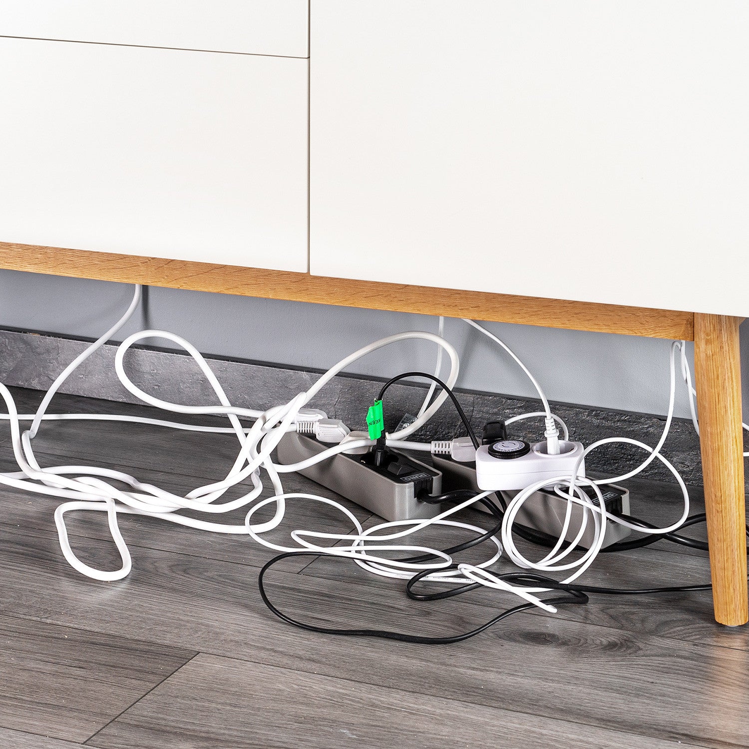 Кутия За Кабели Reer Cableguard 78020 Бяла --- BebeMama