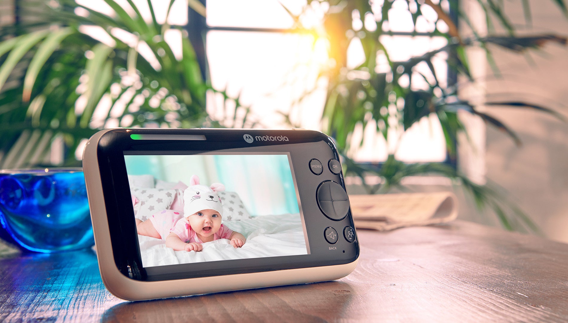 Бебефон С Камера Motorola Pip1500 --- BebeMama