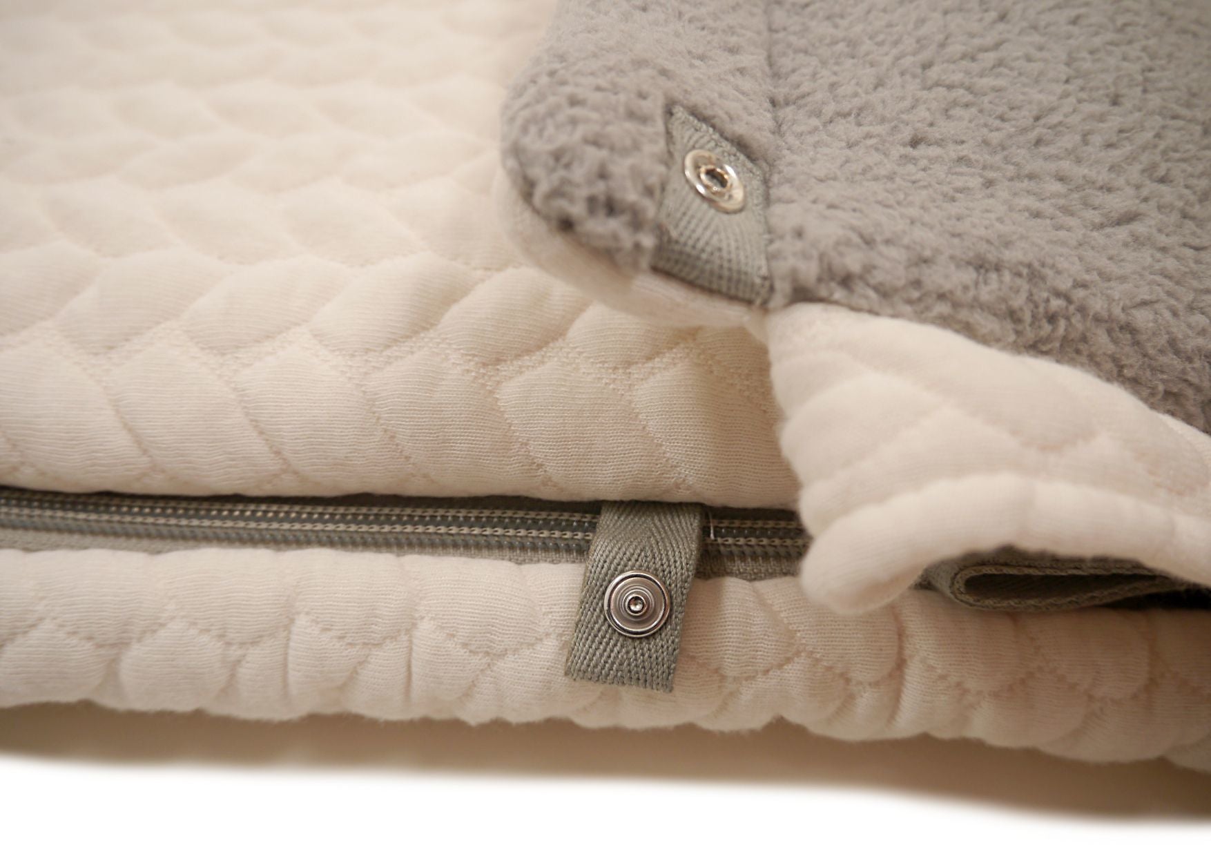 Чувалче Kaiser Knitty --- BebeMama