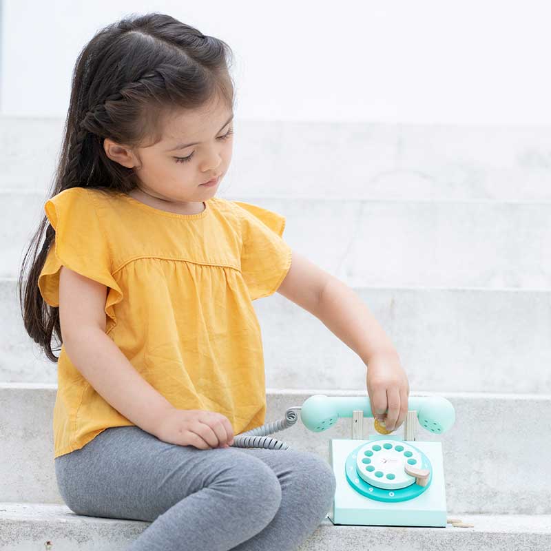 Дървена Играчка - Телефон С Шайба --- BebeMama