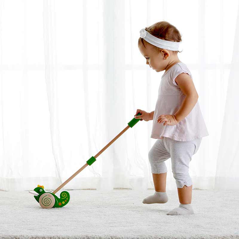 Дървена Играчка За Бутане - Хамелеон --- BebeMama