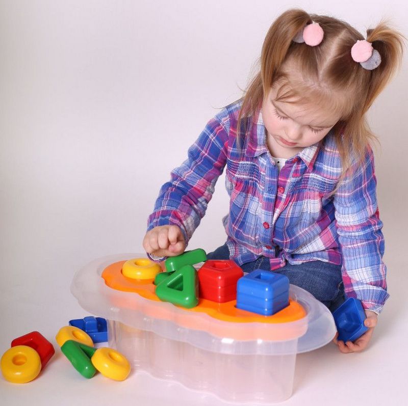 Сортер Магически Фигури Зелен 43X24X14 --- BebeMama