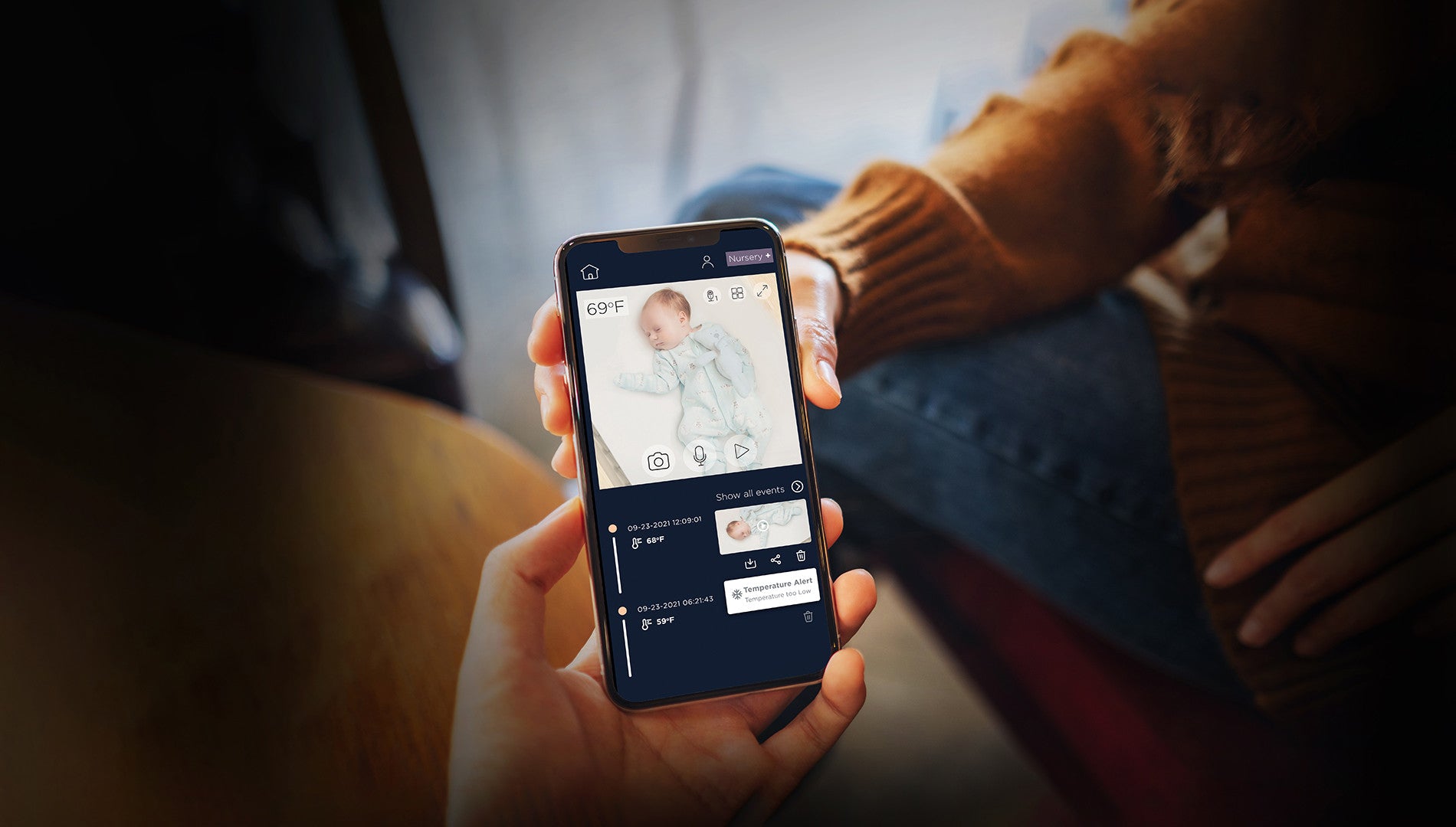 Видео бебефон Motorola VM65x Connect --- BebeMama