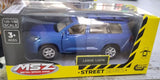 Метален Точен Модел Кола 1:32 Lexus Lx570 Засилване С Издърпване Назад Отваряеми Врати И Капак Julia