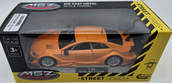 Mașină model metalic precisă 1:32 Audi RS 5 DTM Boost cu uși deschise prin tragere