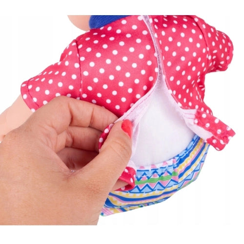 Păpușa Baby Sonne Darla cu coșuleț frumos și multe accesorii