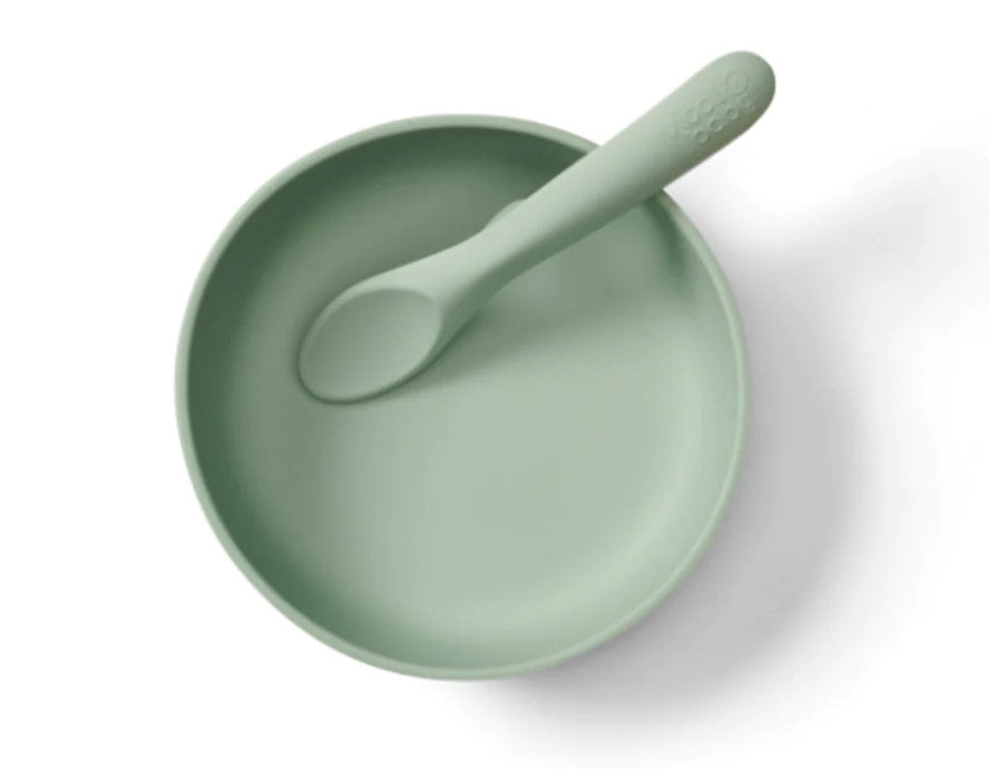 Set de cană și linguriță cu vid Mint Vital Baby din silicon