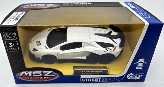 Mașină model metalic precisă 1:43 Lamborghini Aventador SVJ cu amortizoare și uși care se deschid
