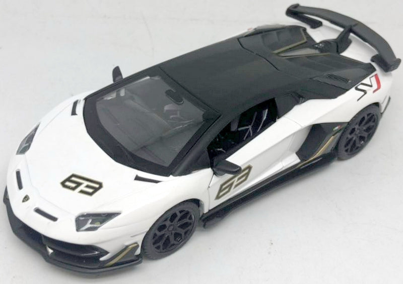 Mașină model metalică precisă 1:32 Lamborghini Aventador SVJ Power Up cu uși deschise prin tragere, capac și portbagaj, lumină și sunet la apăsarea capacului sau la deschiderea ușii