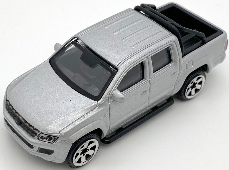 Mașină model metalic precisă 1:64 Volkswagen Amarok cu amortizoare