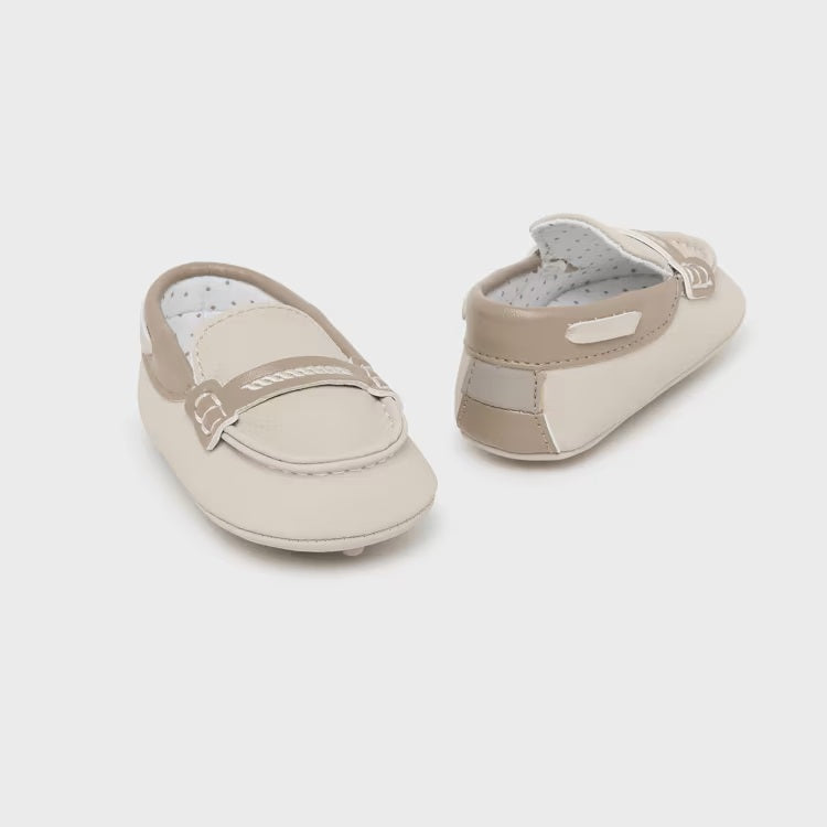 Mocasini bej 17