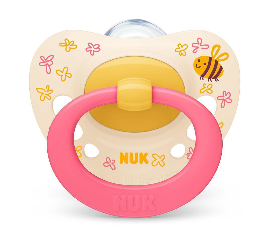 Nuk Биберон Залъгалка Силикон 18-36 Мес. 1Бр Signature + Кутийка За Съхранение И Стерилизация В Микровълнова - Розов С Картинка --- BebeMama