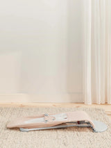 Бебешки Шезлонг Balance Soft Mesh Pearly Pink White Babybjörn