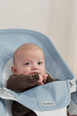 Бебешки Шезлонг Balance Soft Mesh Sky Blue White Babybjörn