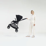 Gold Бебешка Количка Melio Carbon Magic Black Cybex
